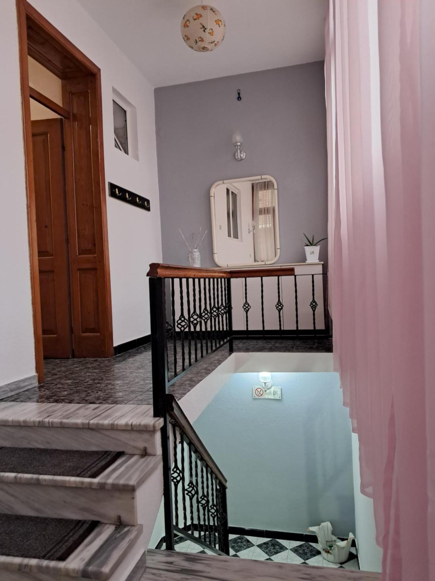 New Apartament Pogradec Esterno foto